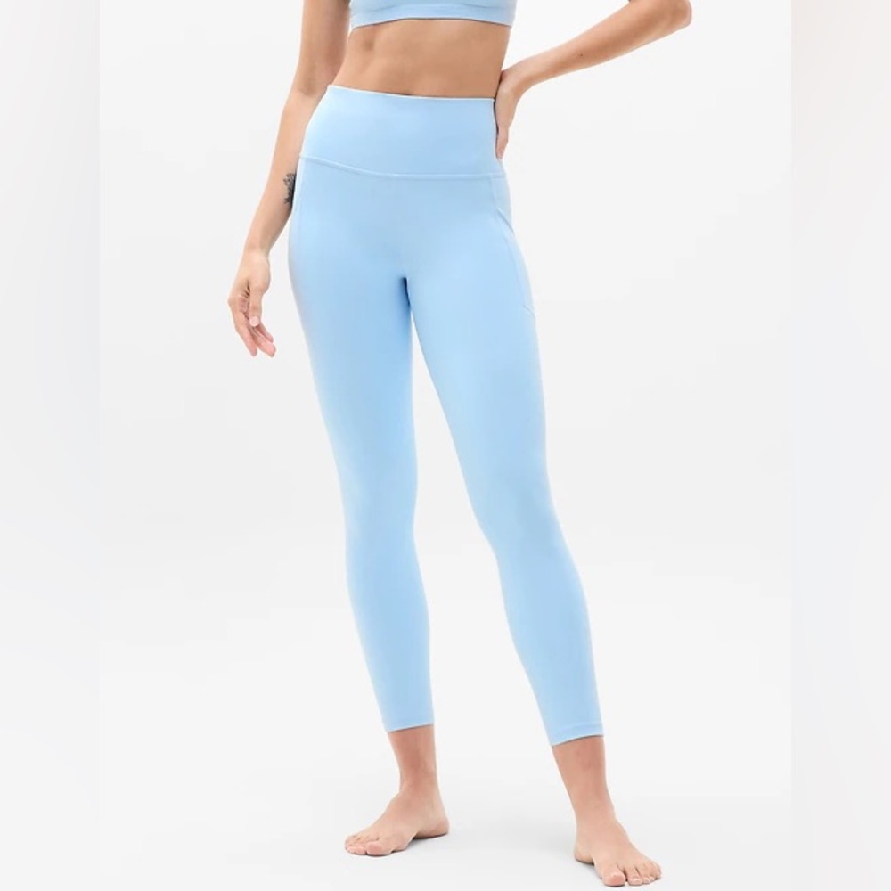 Athleta Salutation Stash High Rise 7/8 Legging